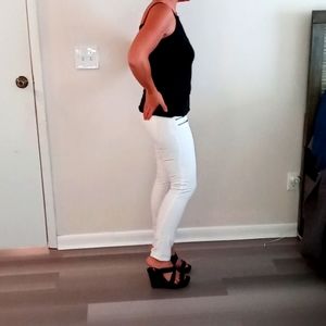 White, Low Rider, Skinny, Ankle Cropped, Jeans❤️